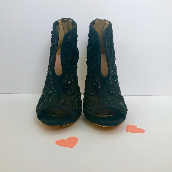 BCBGMAXAZRIA BLACK LACY STUNNING BEJEWELED STILETTO BOOTIES/SHOES Sz 8M - Picture 15 of 15